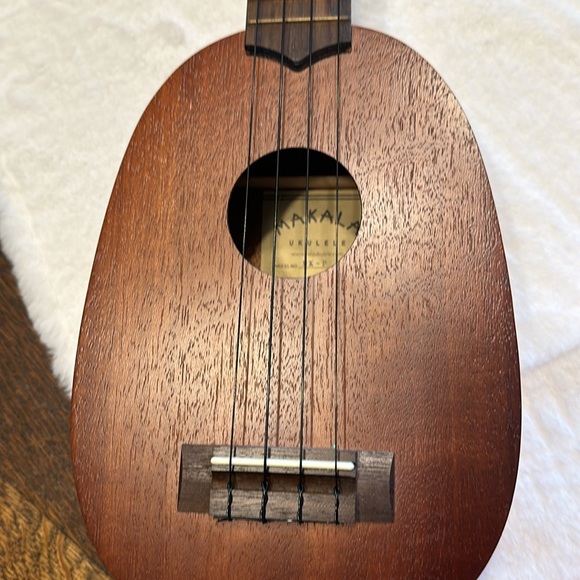 Makala Ukelele - Soprano - Picture 8 of 8